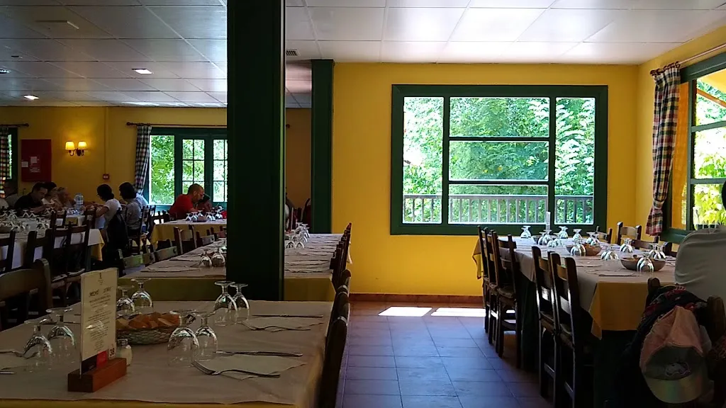 Restaurante Piedra Vieja_Nuévalos_slider_image_2