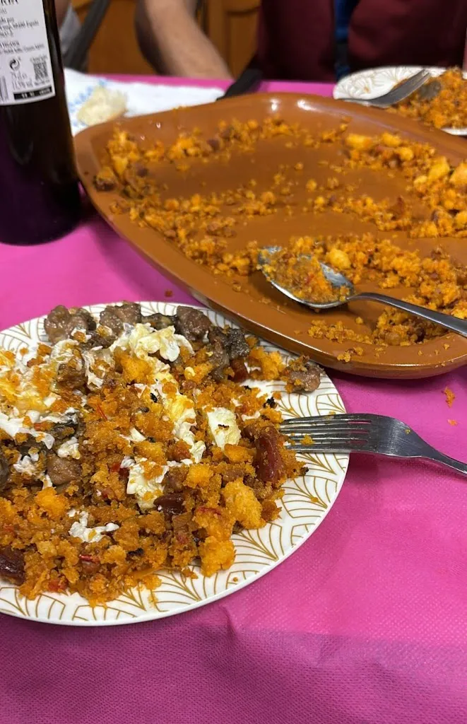 Bar Piscinas Paracuellos de Jiloca restaurant in Paracuellos de Jiloca