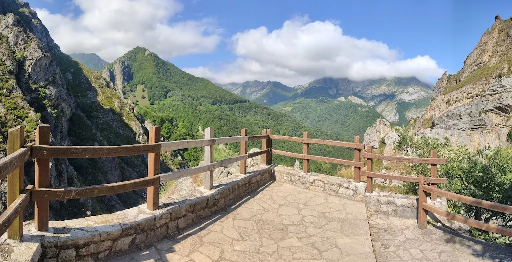 Mirador de Oseja de Sajambre_Oseja_slider_image_1