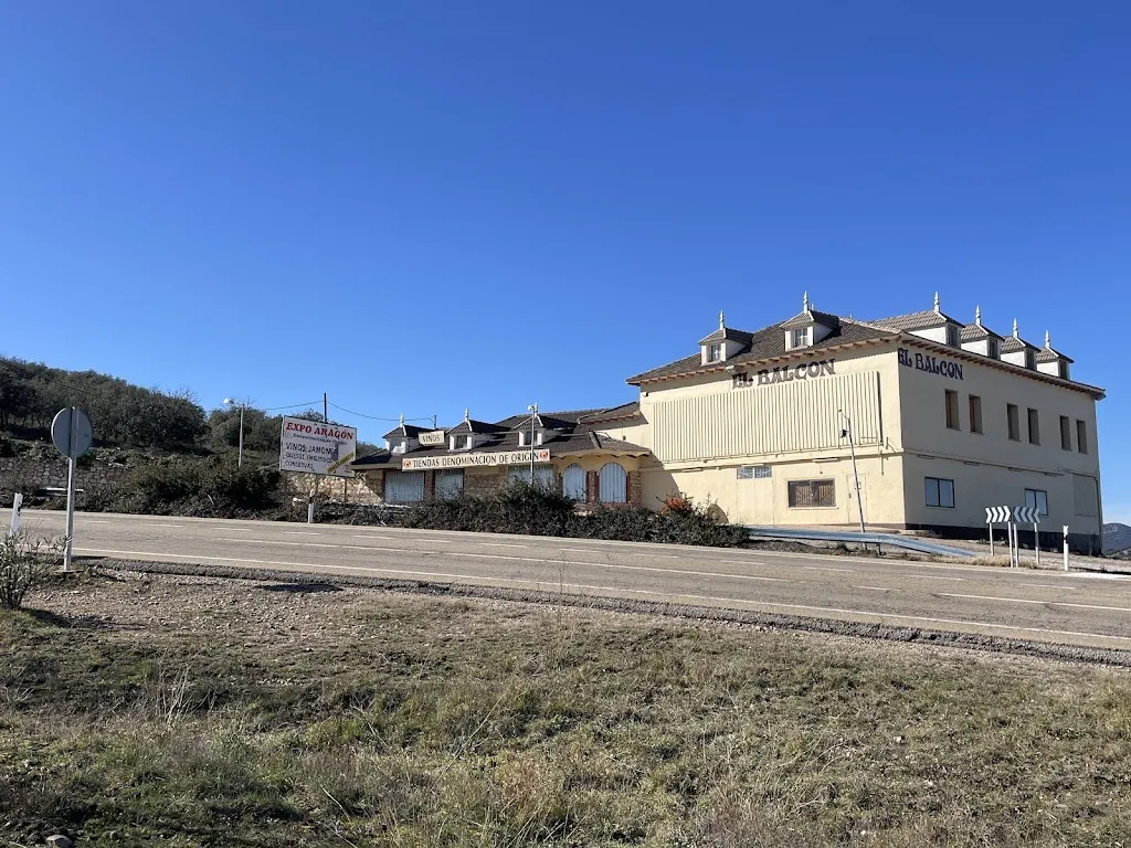 Restaurante El Balcón_Paniza_slider_image_3