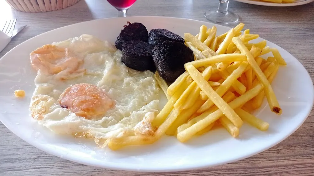 Montse Gea_El CHIRINGUITO_Perdiguera_review