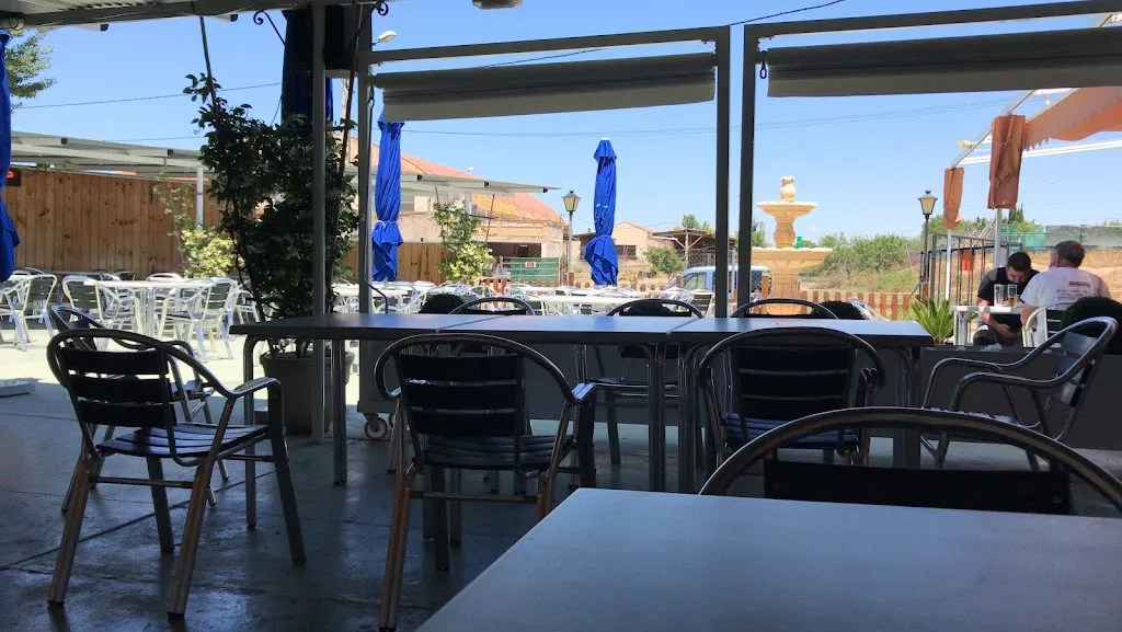 El CHIRINGUITO_Perdiguera_slider_image_3