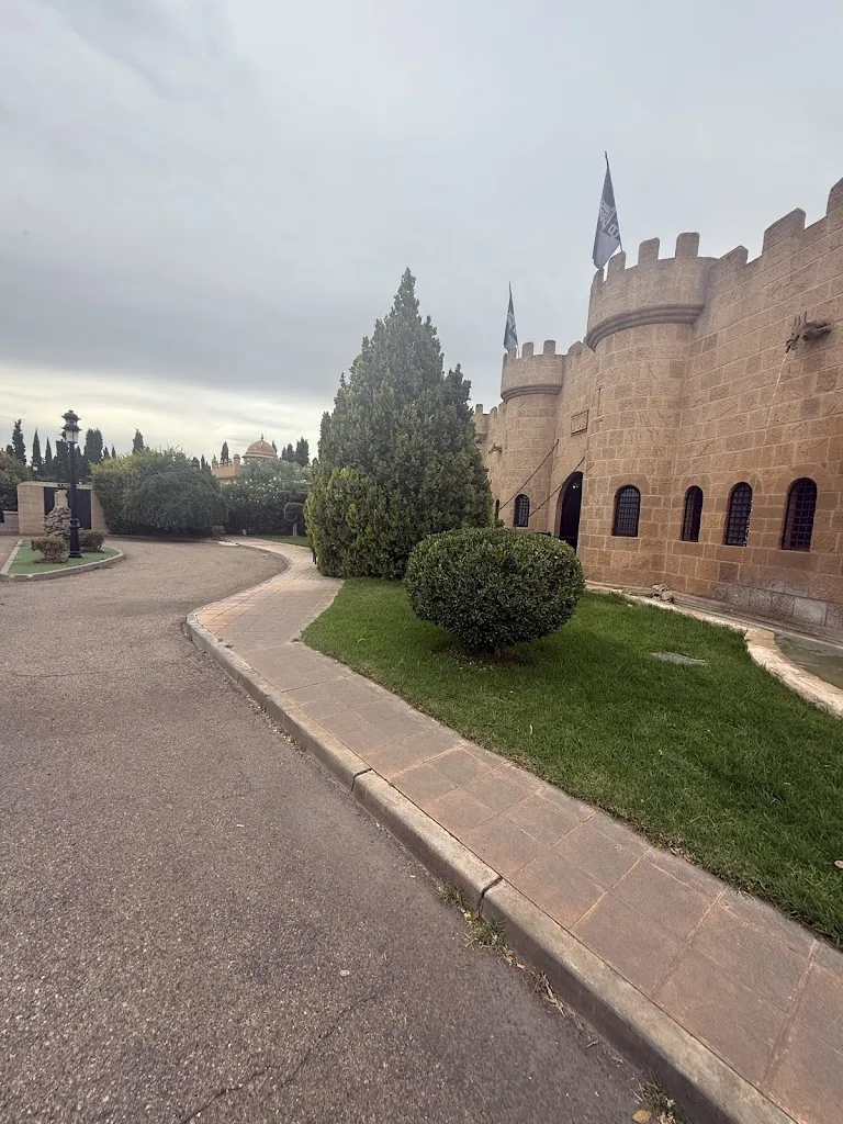 Claudio Camacho_Castillo Bonavia_Pedrola_Bewertung