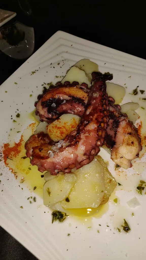 Menu_Bar restaurante Los Caprichos_Pina de Ebro_image_3