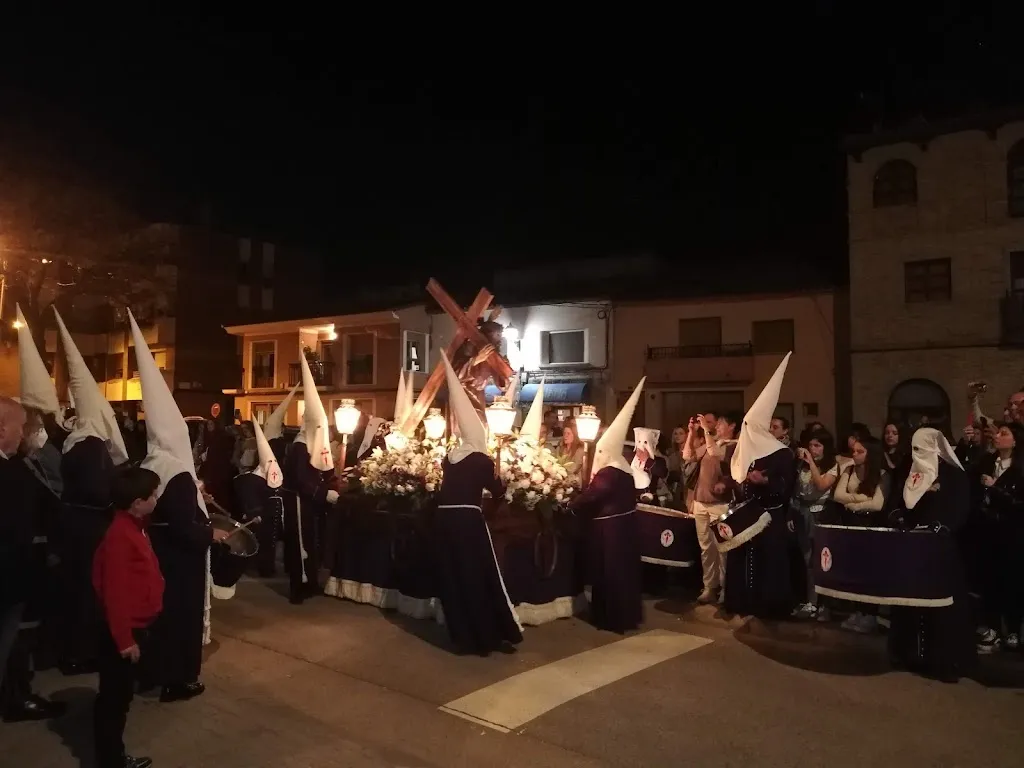 Bar restaurante Los Caprichos_Pina de Ebro_slider_image_3