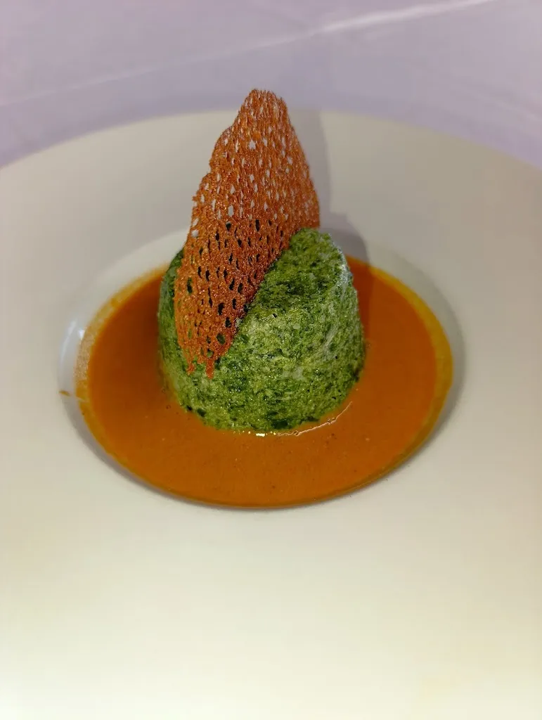 Teresa Gonzalez_Restaurante Los Lagos_Pinseque_review