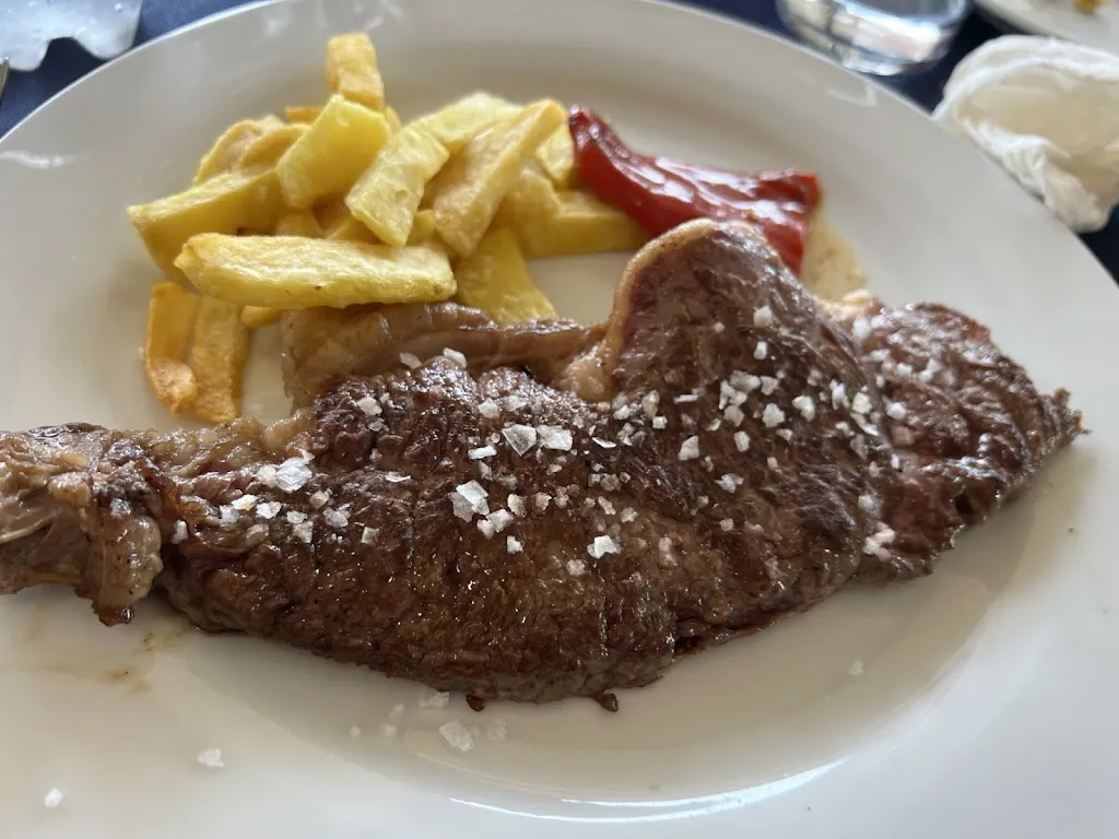 Restaurante Los Lagos_Pinseque_slider_image_3