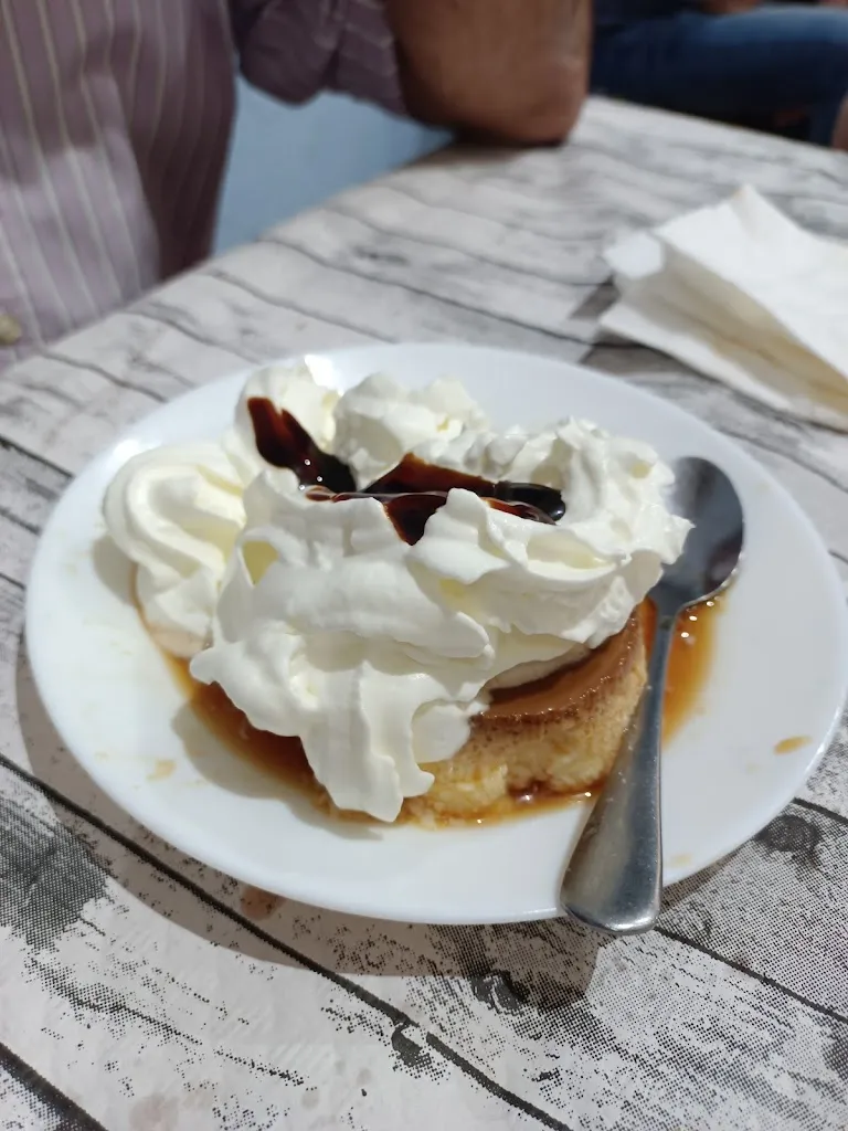 Menu_Bar Avenida_Pinseque_image_3