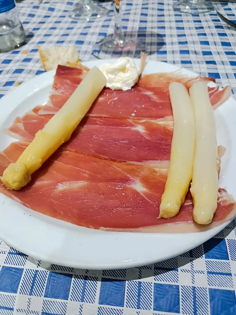 Menu_Bar Avenida_Pinseque_image_6