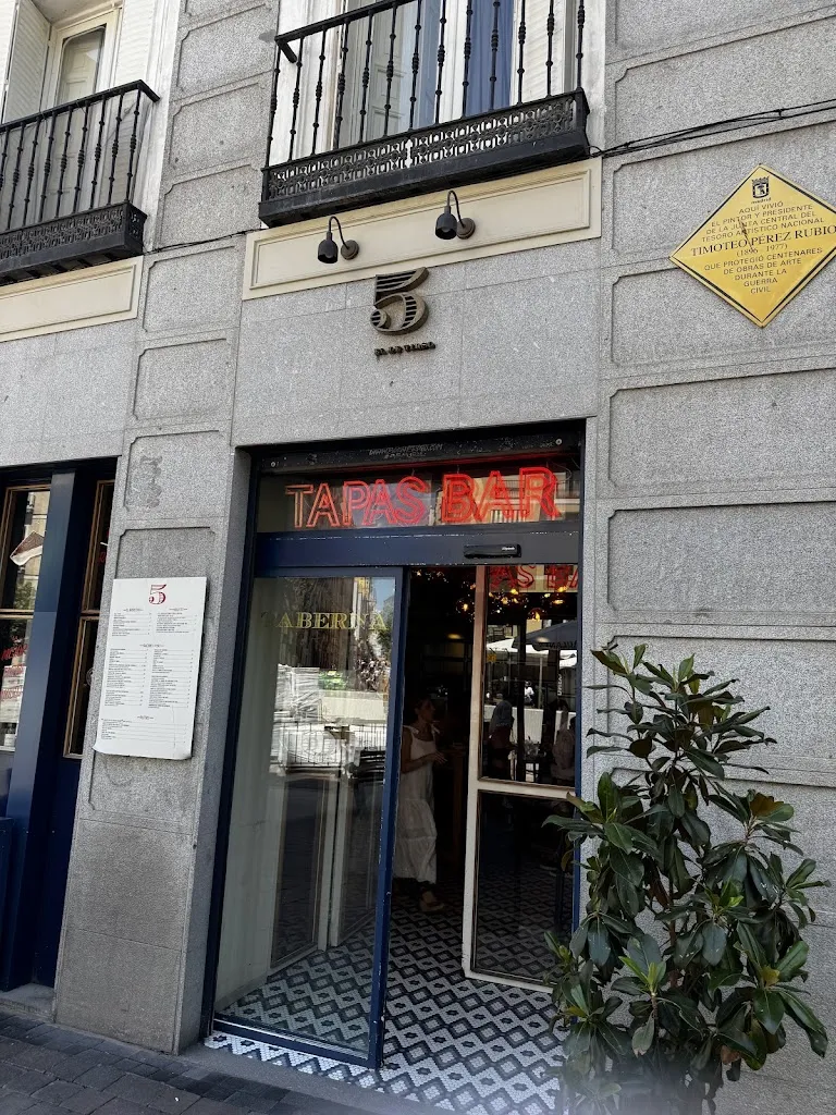 harriet miller_El 5 de Tirso_Quinto_review