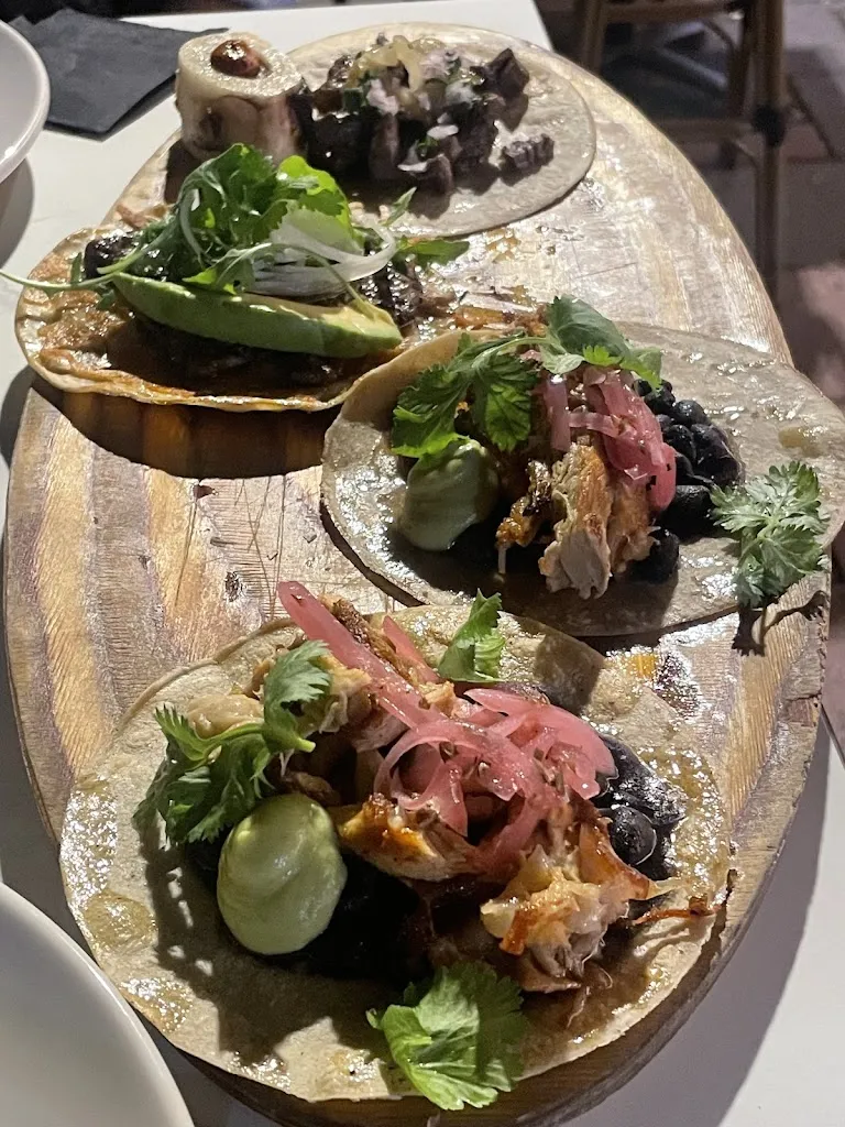 Marta Kretchak_La Única Madrid Restaurante_Ruesca_review