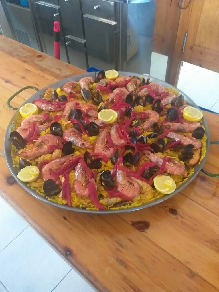 Menu_Laura BAR-RESTAURANT._Sádaba_image_8