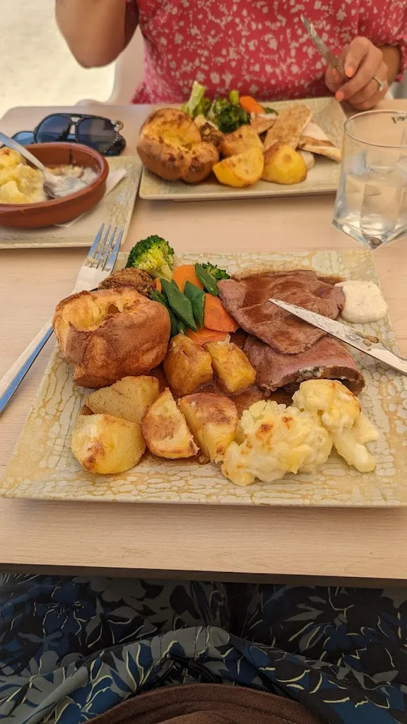 Menu_The Courtyard Tandoori Bar and Bistro_Salillas de Jalón_image_5