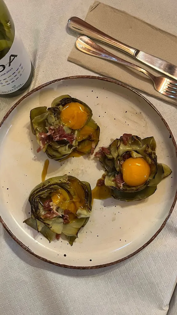 Esther Pinos_Bar Restaurante Monasterio de Rueda_Sástago_review