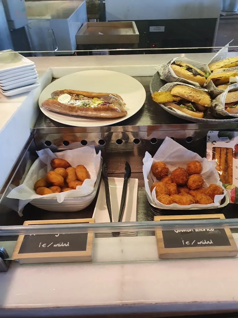 Menu_Área de servicio Sobradiel_Sobradiel_image_3