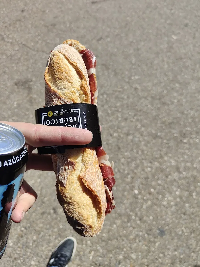 Menu_Área de servicio Sobradiel_Sobradiel_image_7