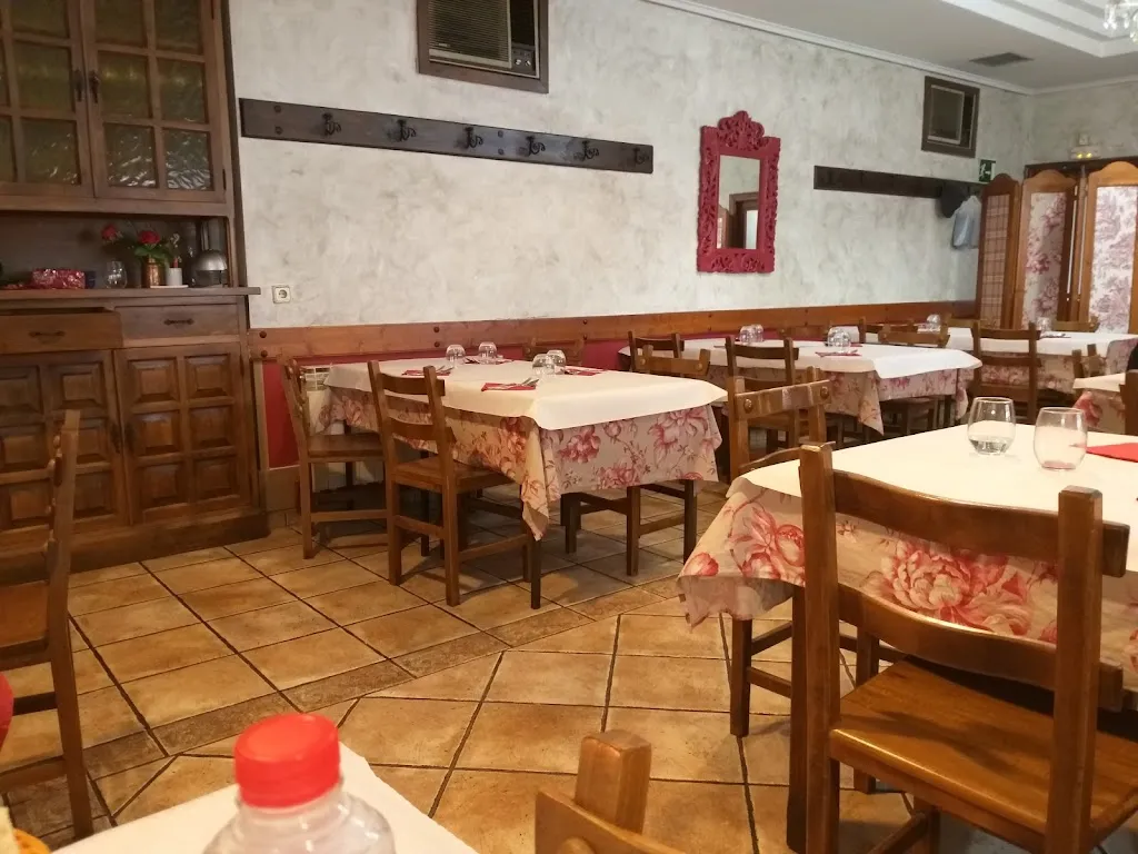 Merendero Rosa restaurant in Armiñón