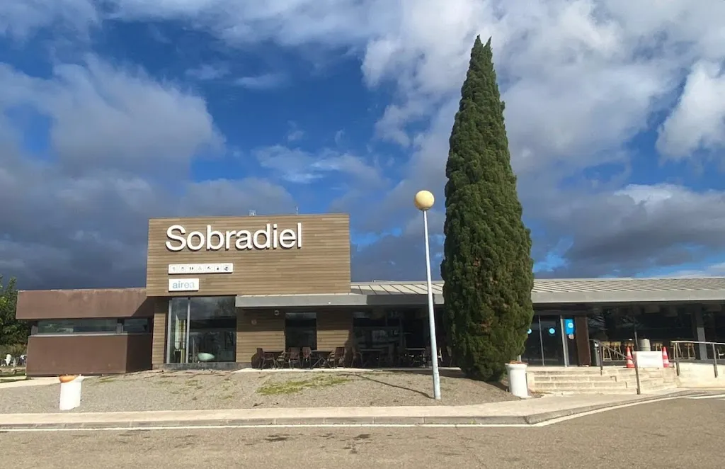 Airea South_Sobradiel_slider_image_2