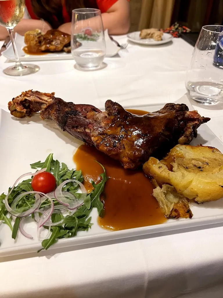 Marco Schwartz_Restaurante Marmitia del Parador de Sos del Rey Católico_Sos del Rey Católico_review