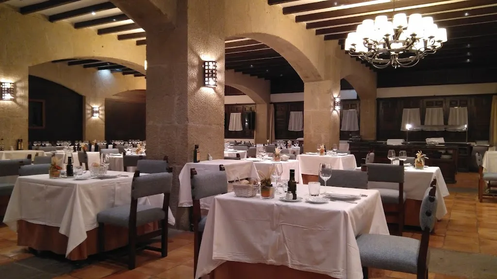 Restaurante Marmitia del Parador de Sos del Rey Católico restaurant in Sos del Rey Católico