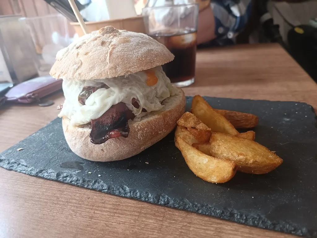 El Bodegón de Julio_Tauste_slider_image_2