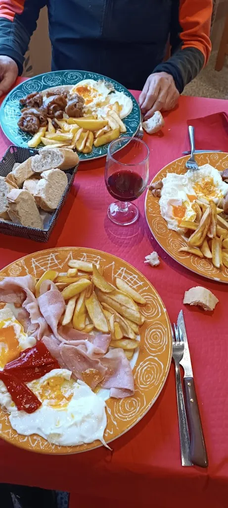 Alberto Guirao Gabás_Restaurante Avenida Casa Julio_Torres de Berrellén_review