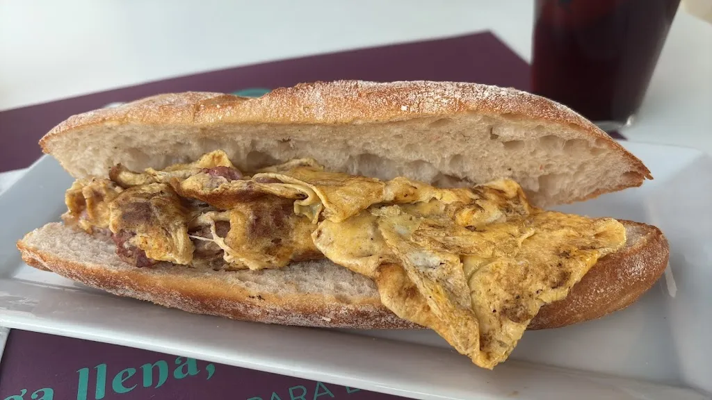 I_Kilian Manuel Reyes Garcia_Bar La Plaza_Torres de Berrellén_Bewertung