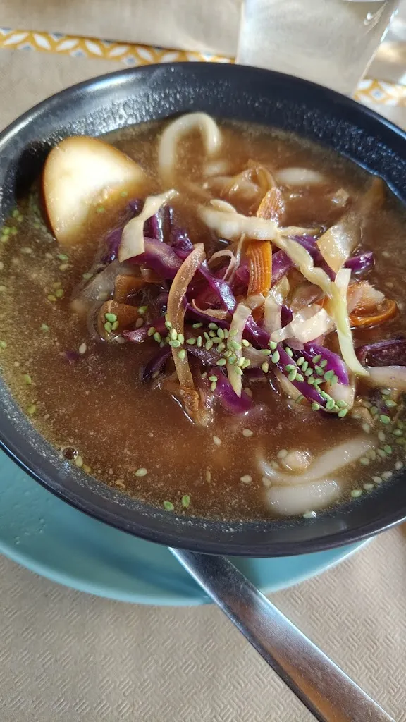 Gadía López Murias_BAR hogar social._Undués de Lerda_review