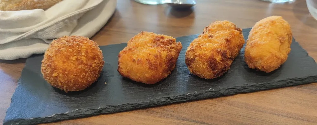 Javier_El Secreto_Uncastillo_review