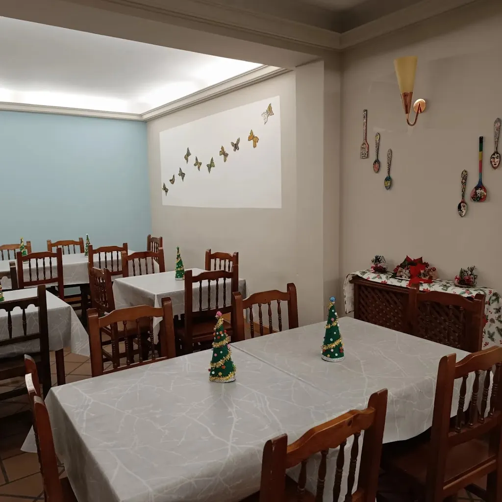 Bar/Restaurante Albergue Uncastillo restaurant in Uncastillo