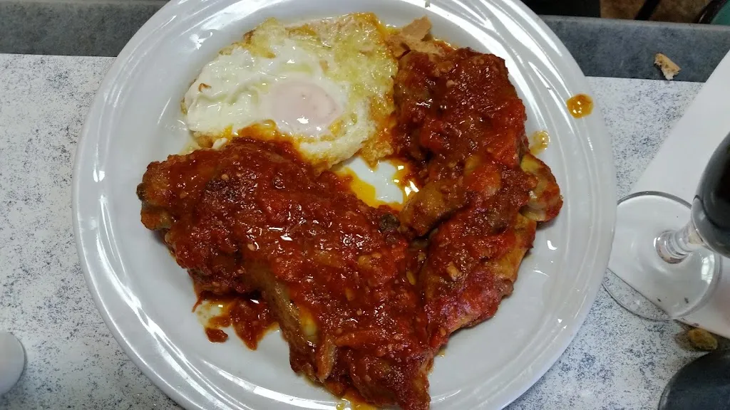 Armando Pérez_Bar El Parral_Velilla de Jiloca_review