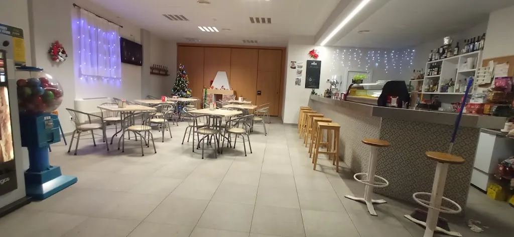 Bar Restaurante La Juventud restaurant in Villadoz