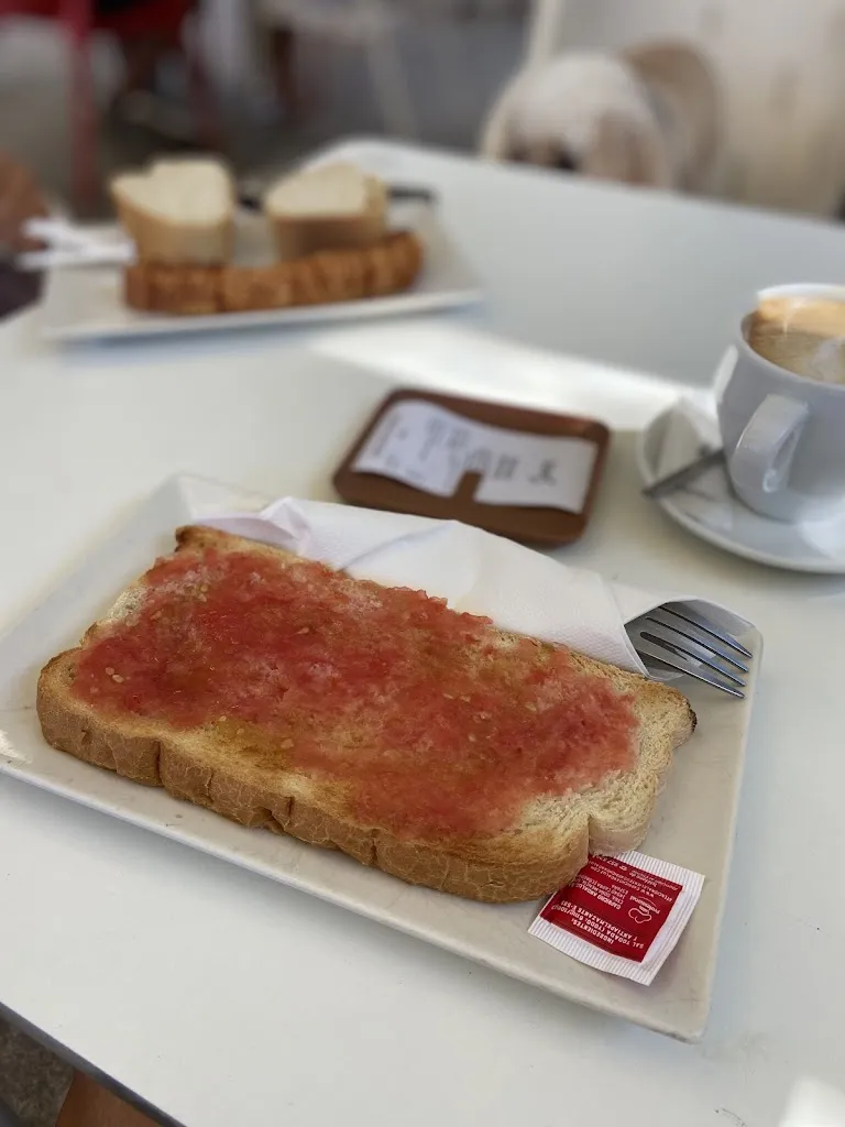 Hans Peter Becker_Bar MONTÓN,Antonio_Villafeliche_review