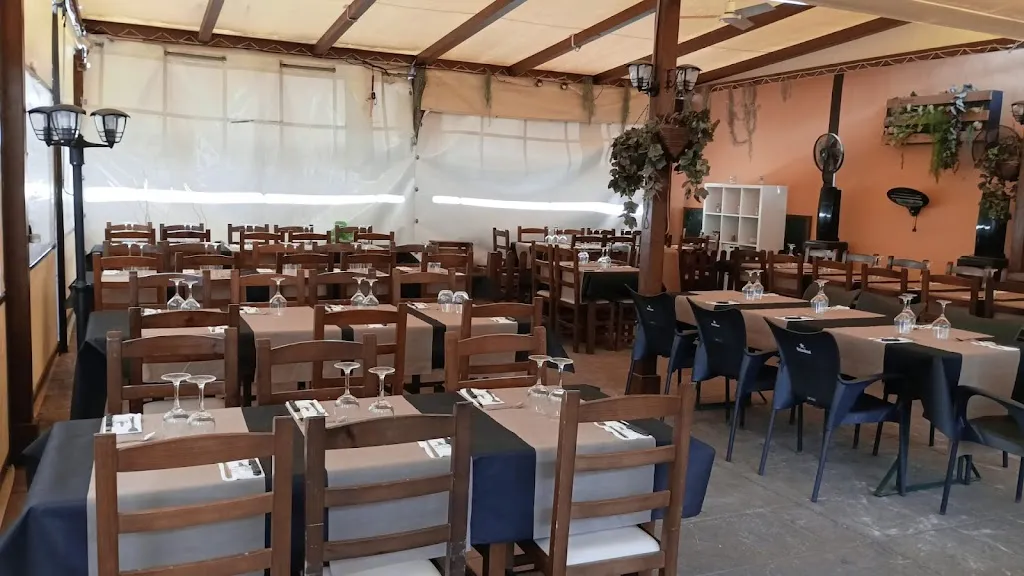 Taberna Casco Antiguo restaurant in Utebo