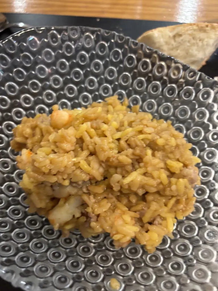 Alberto Miguel Diez_Nobelty by Lorenzo_Utebo_review