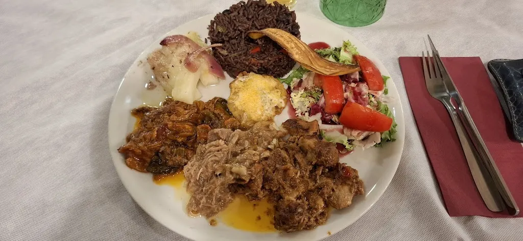 Javier Lázaro_Bua Chaval_Utebo_recensione