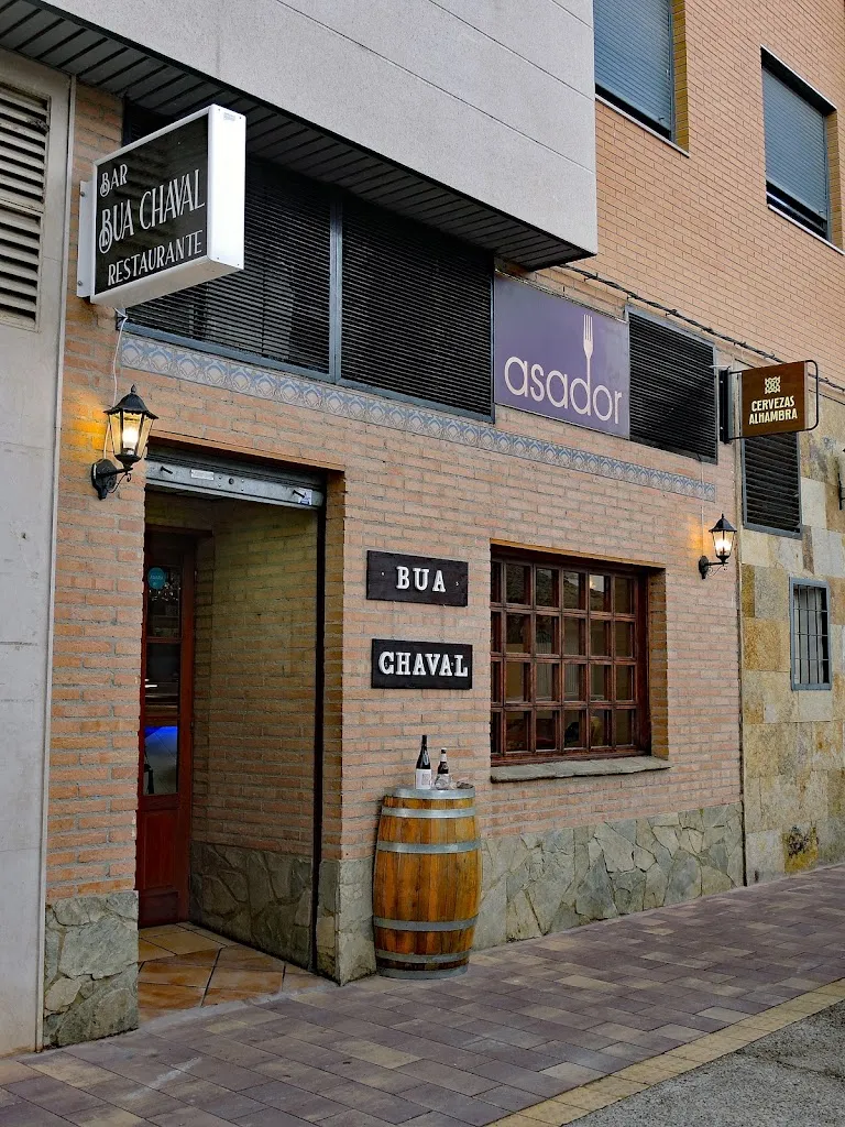 Bua Chaval restaurant in Utebo
