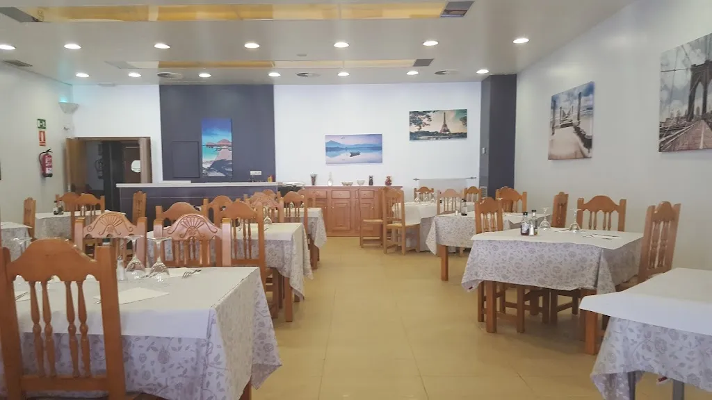 Restaurante La Cucharrena restaurant in Utebo