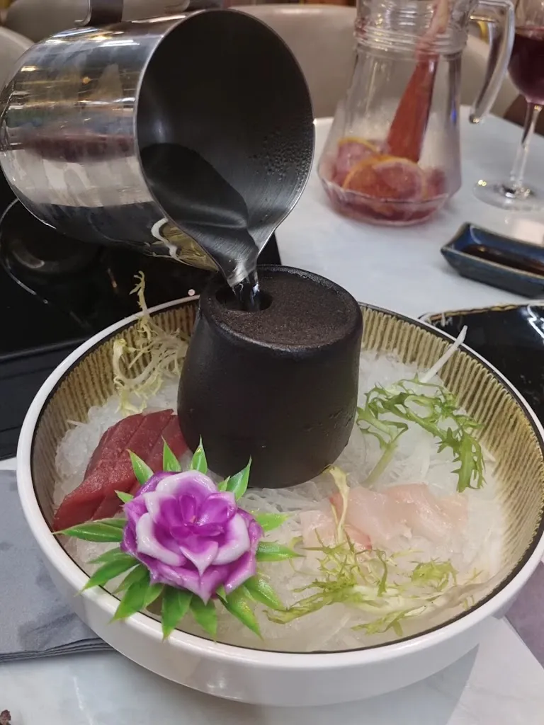 Koi Asian Restaurant_Utebo_slider_image_1