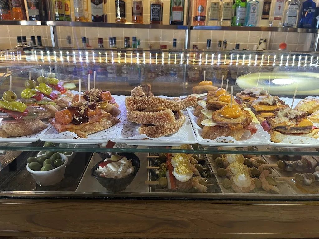 Redasnbi11_Cafetería restaurante Octavus_Utebo_review