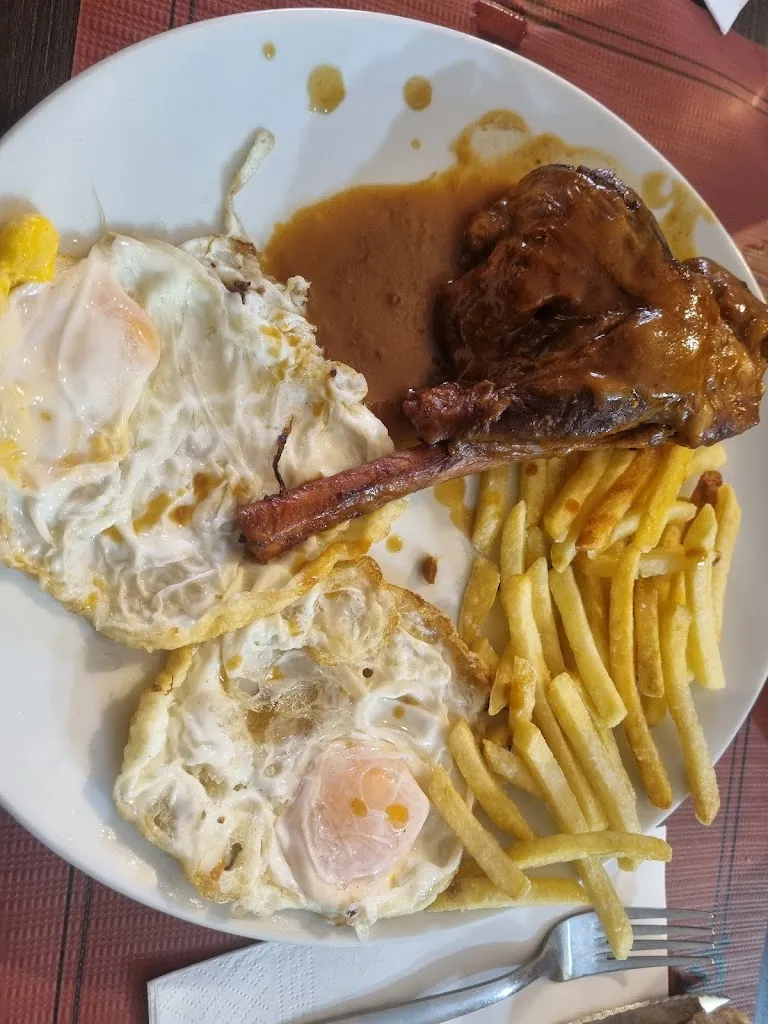 Nacho Lázaro Cristobal_Café Bar Ohana_Villamayor de Gállego_review