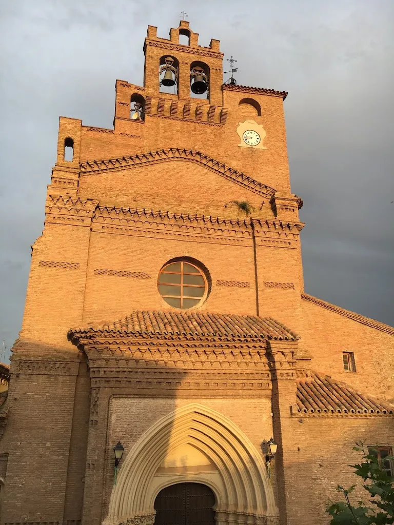 BAR HENRRY´S_Villarroya de la Sierra_slider_image_2