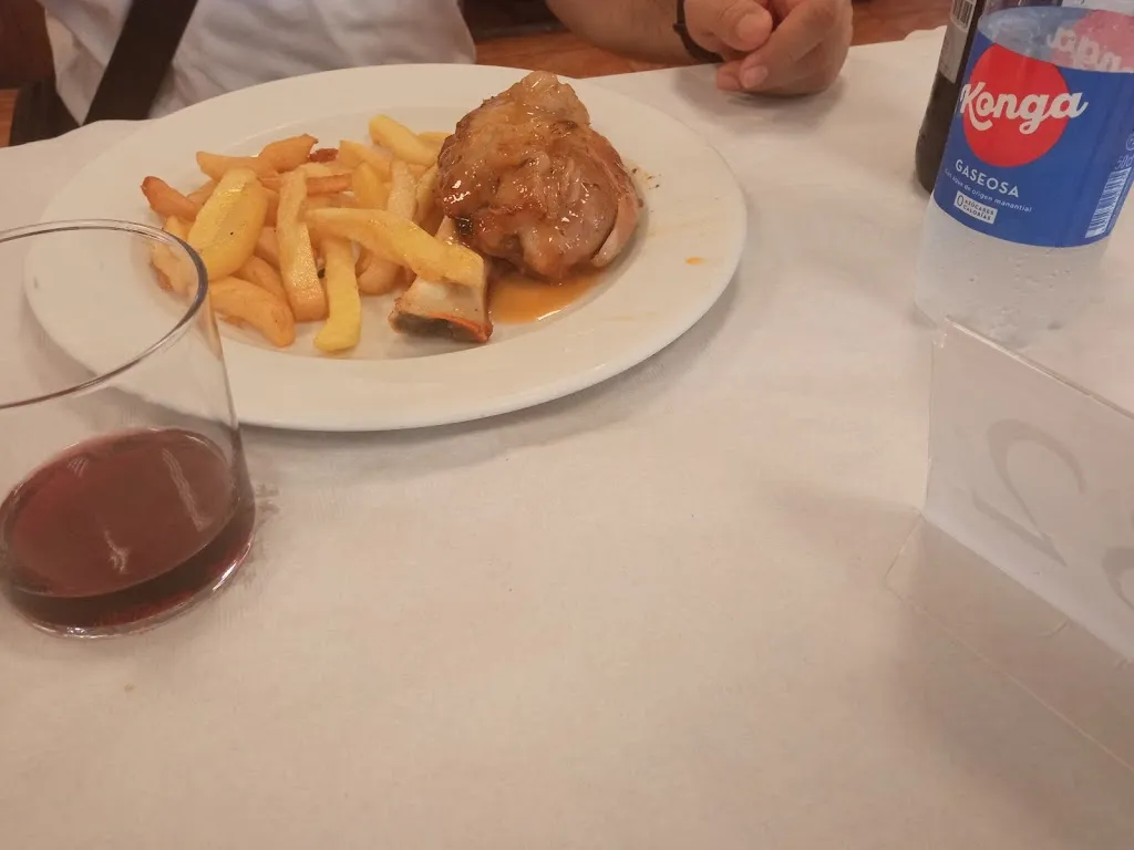 Sara Sánchez Cañas_Parrilla Restaurante La Sarda, S.L._Villanueva de Gállego_recensione