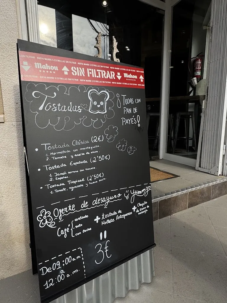 Menü_Algo pasa con Mery_Villanueva de Gállego_Bild_2