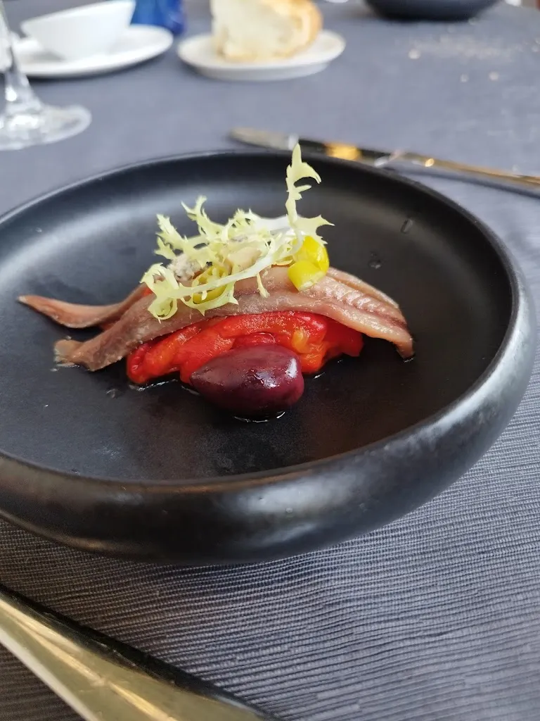 Restaurante-bar "El Mirador del Hórreo" restaurant in Villanueva de Gállego