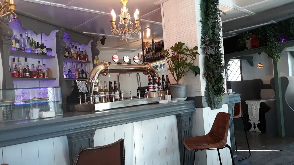 Taberna La Monumental restaurant in Villanueva de Gállego