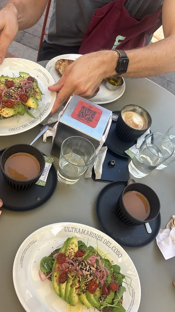 Pascal Visser_ULTRAMARINES DEL COSO | SAN JOAQUÍN_Vistabella_review