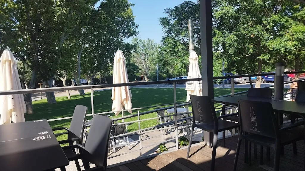 Anica's - Bar Complejo Deportivo Zuera_Zuera_slider_image_1