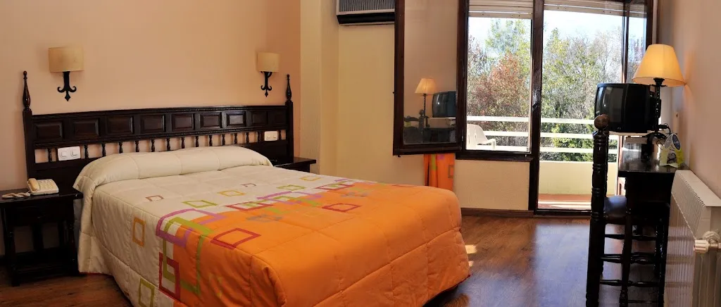 Hotel Las Galias_Zuera_slider_image_2