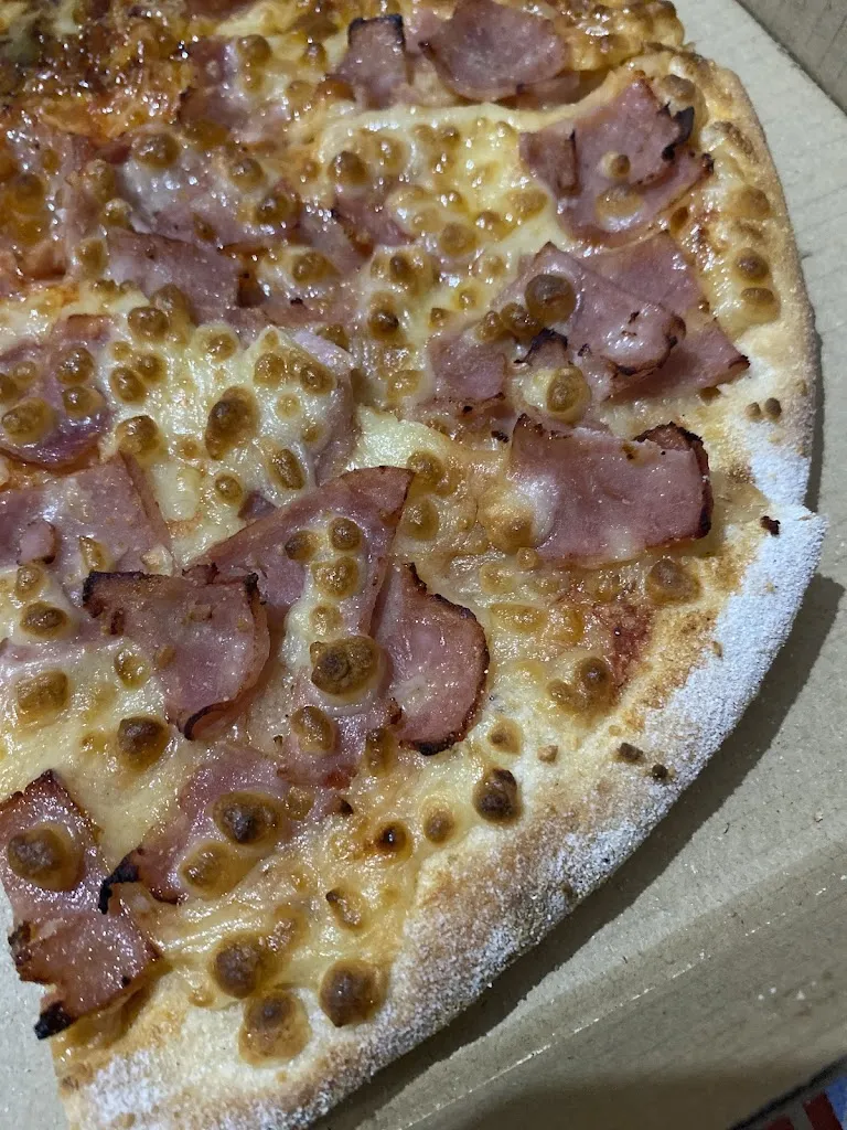 Loli Labrador Ballester_Telepizza Zuera - Comida a Domicilio_Zuera_review